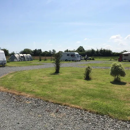 Camping At Le Clos Castel Campsite *